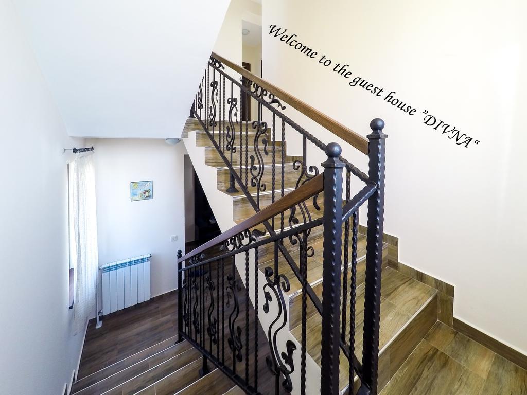 Divna Guest House Dospat Esterno foto